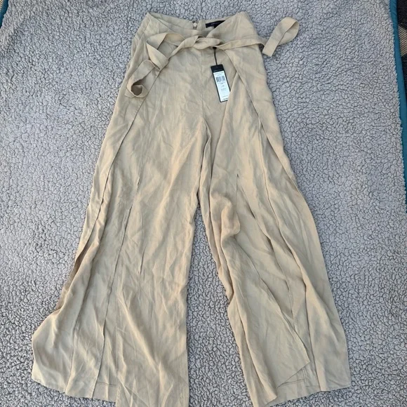 NWT BCBGMaxAzria Tan Jacklin Tie-Front Pants - Picture 7 of 8